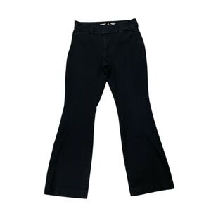 Old Navy Petite Black High-Rise Pixie Flare Pants